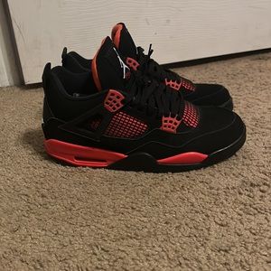 (Pre Owned) Air Jordan 4 retro “Red Thunder  ”